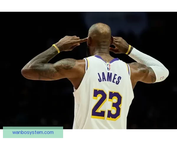 詹姆斯创NBA新纪录 东契奇42分助力刷新队史第一人
